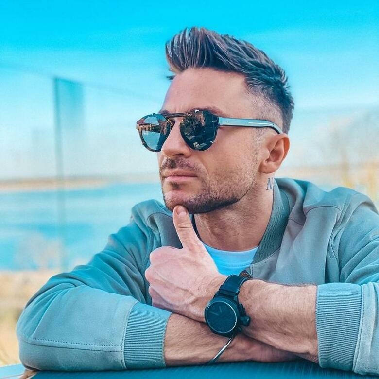 Сергей Лазарев