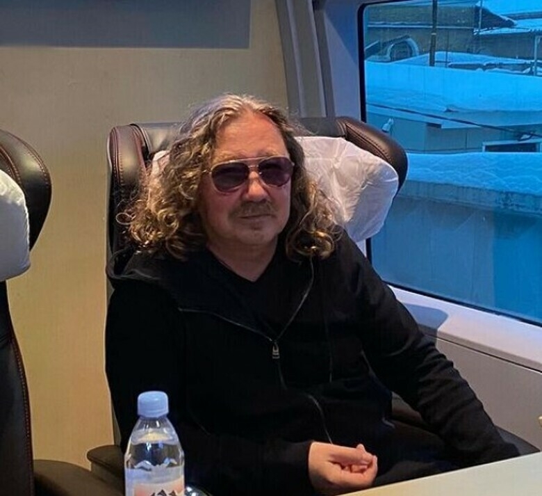 Игорь Николаев