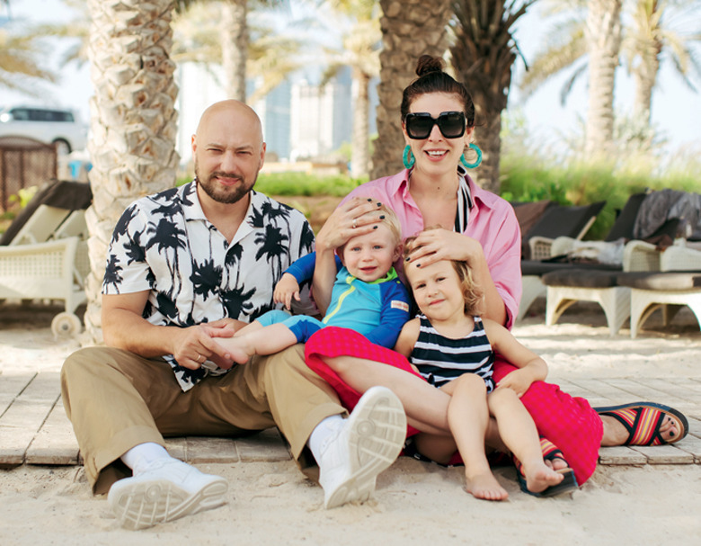 Владимира и Ксению Маркони с детьми