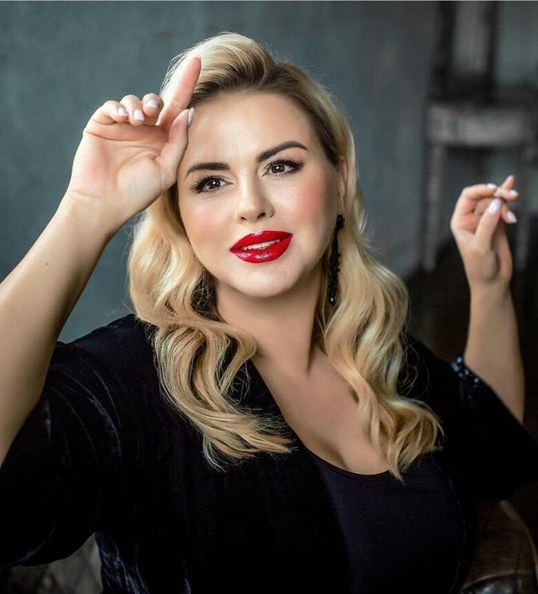 Анна Семенович