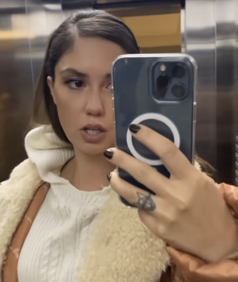 Агата Муцениеце