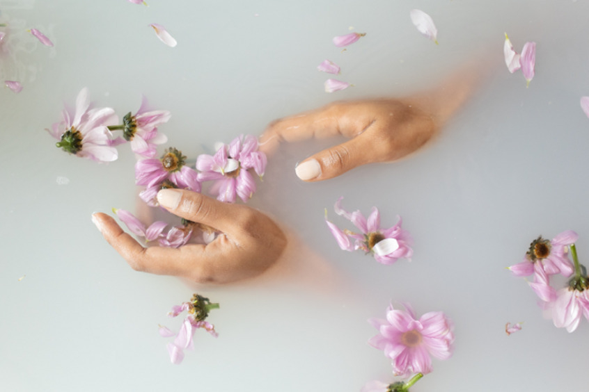 Руки многое могут рассказать о своей хозяйке