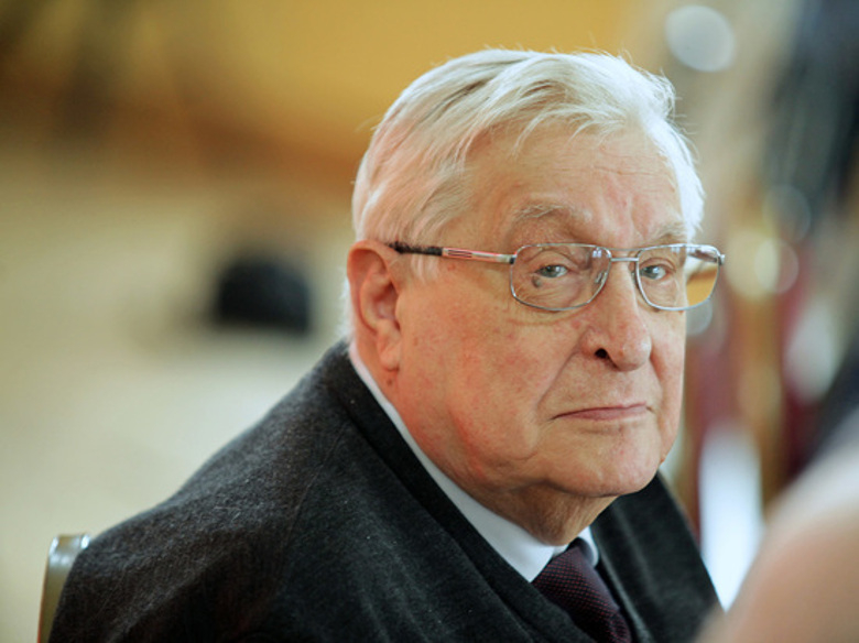 Олег Басилашвили