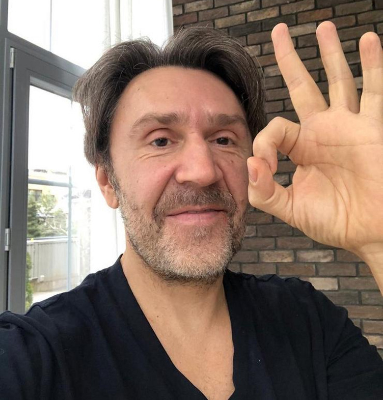 Сергей Шнуров