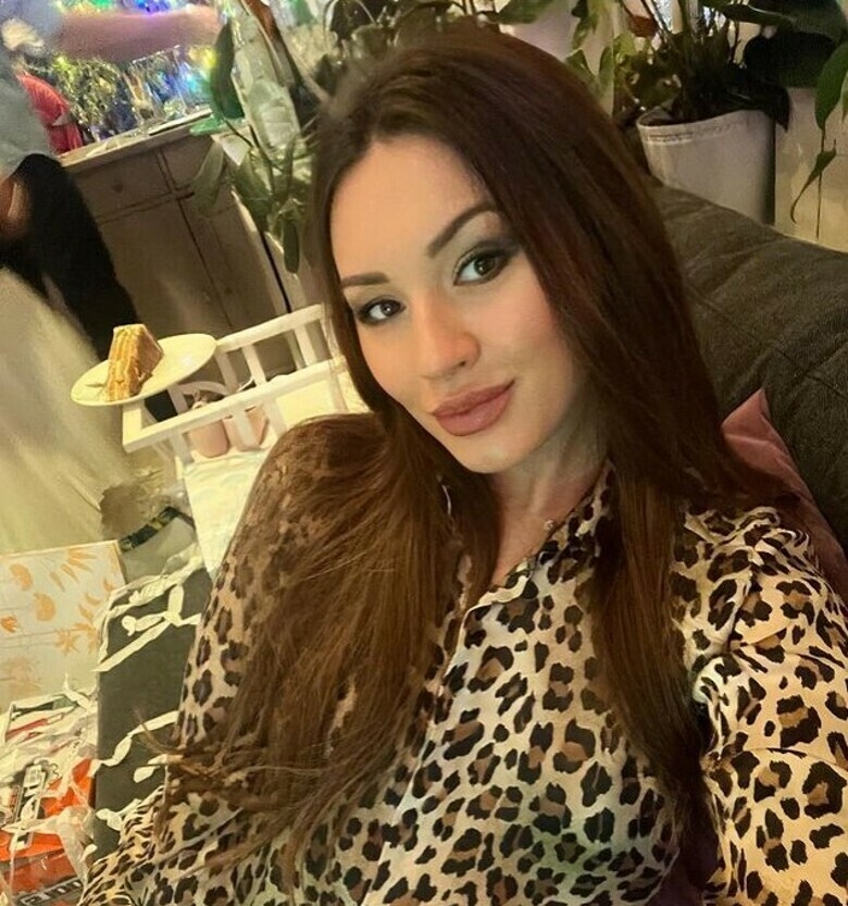 Мишель Серова