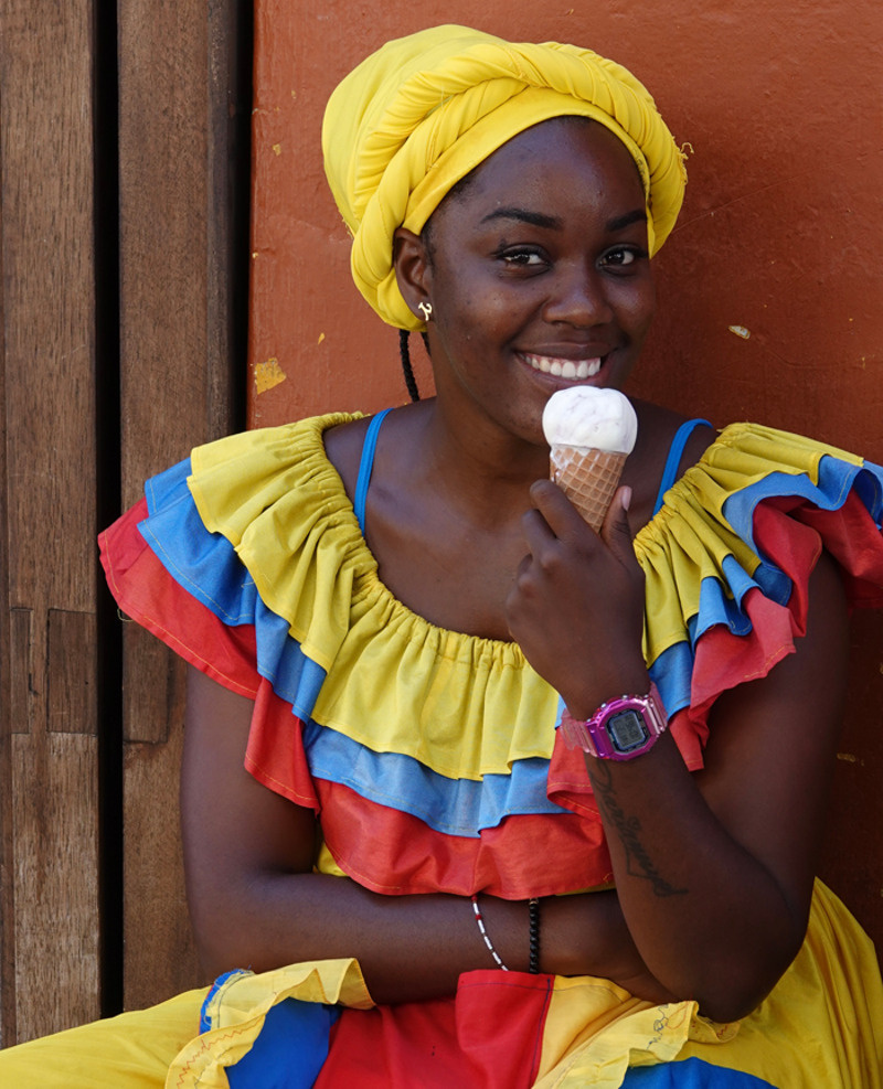 Блестящая черная кожа, белоснежные улыбки, яркие наряды и приобретенные навыки фотомоделей позволяют создать потрясающие фотографии