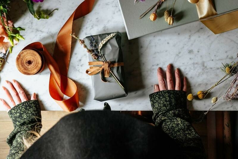 знаки земли прекрасно работают руками