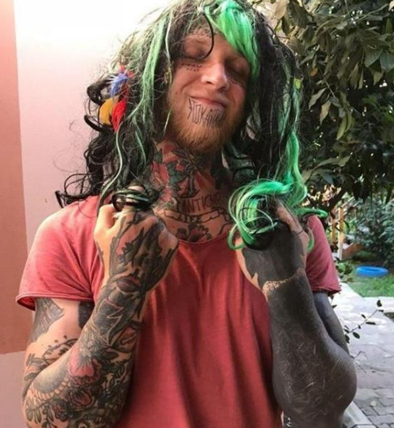 Денис Шальных