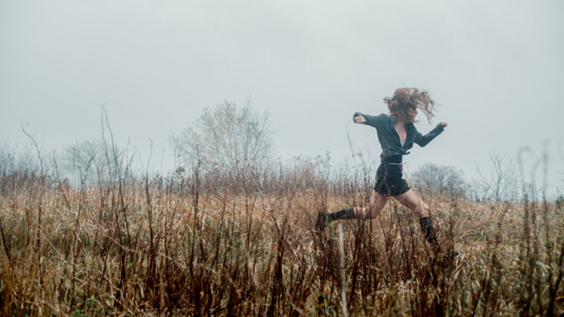 «Это не бытовая и не смешная история. Это оттенки какого-то мрака»