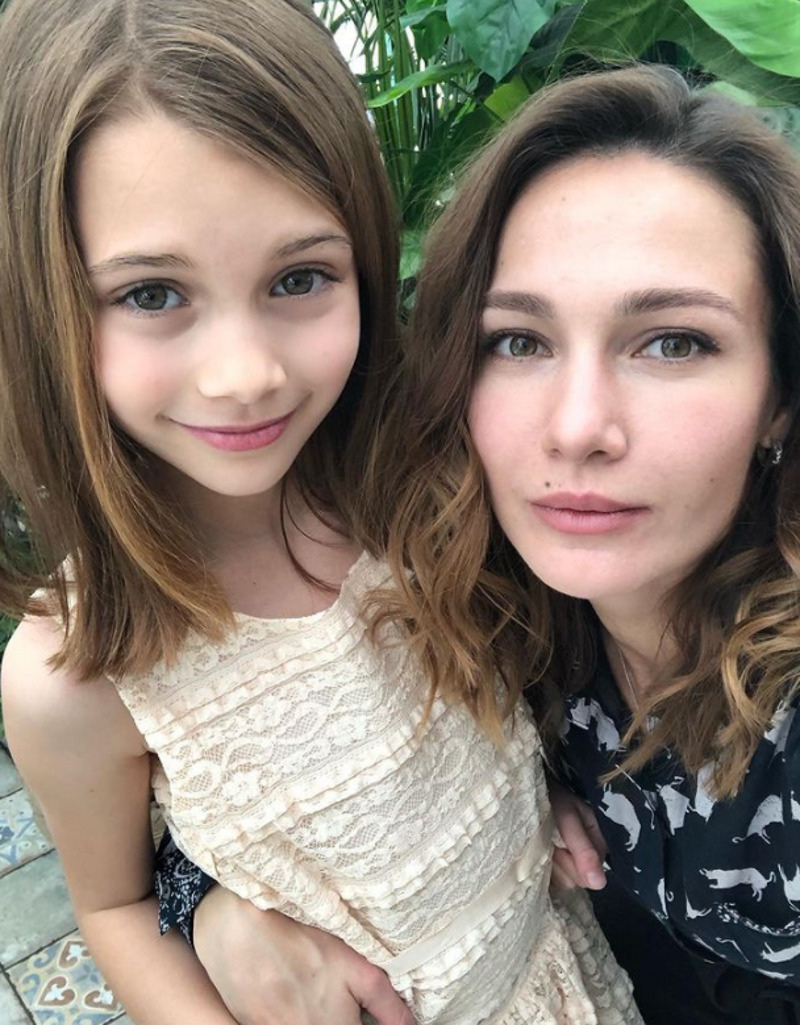 Брик вот уже много лет жила с семьей в США