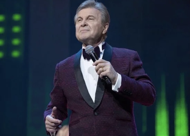 Лев Лещенко