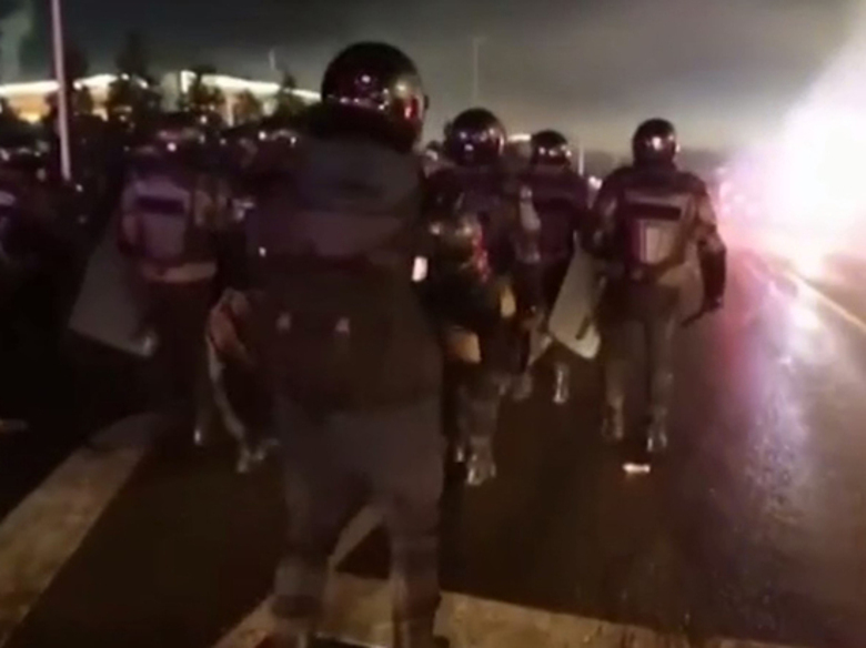 Кадр из онлайн-трансляции из Казахстана