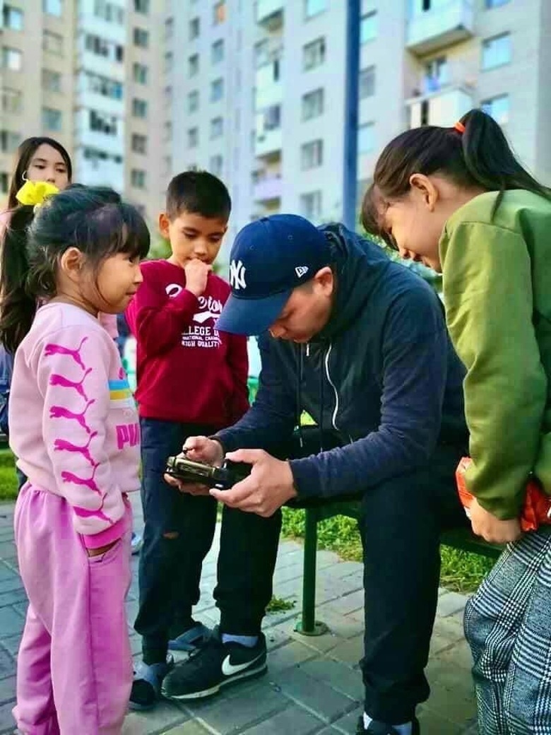 В Казахстане убит известный музыкант и режиссер