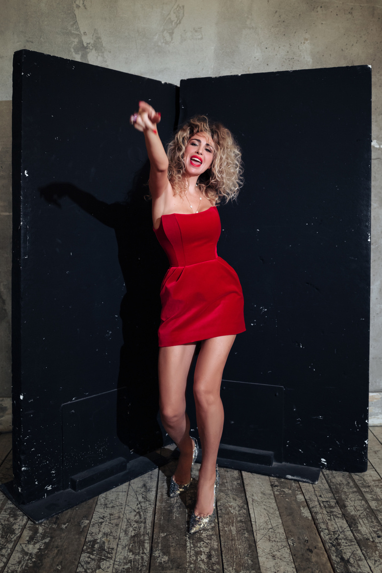 Ева Анри: «Предпочитаю стразы и различные аксессуары»