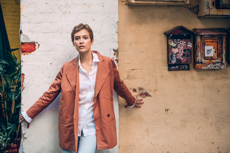 "В школе я комплексовала, была длинная и тощая. Зато в институте нас прозвали «модельный курс»: у нас училось много высоких студенток"