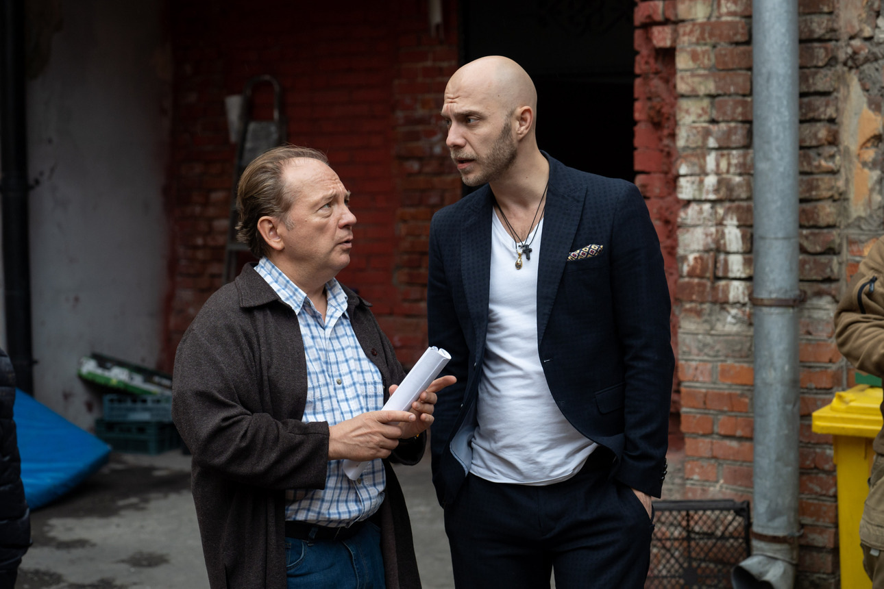 Клим Поплавский и Андрей Федорцов на съемочной площадке сериала "СеняФедя"