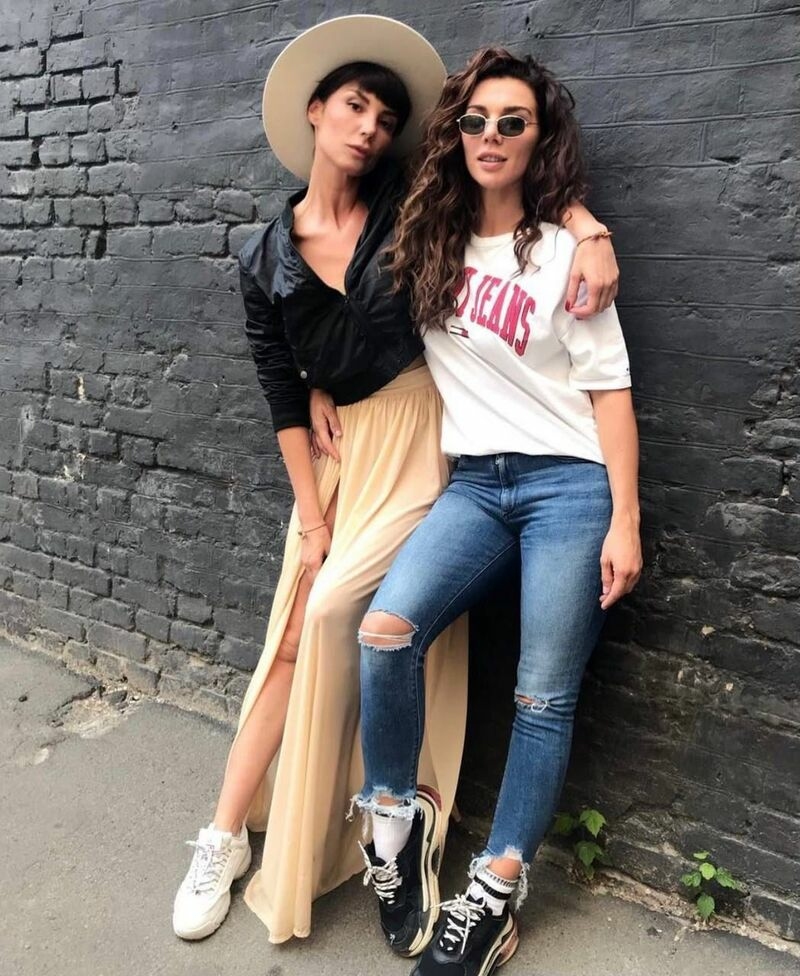 Анна Бастон с Анной Седоковой