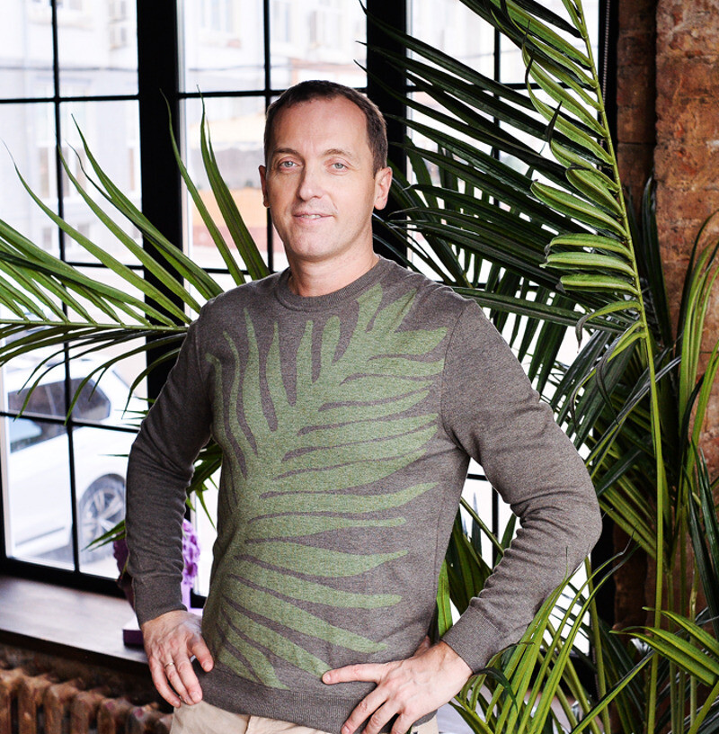 Артем Толоконин