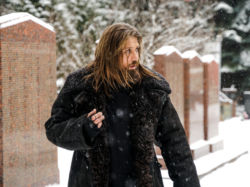 «Это человек, который спасает нашу планету от нечисти, но при этом не может справиться со своими внутренними бесами»