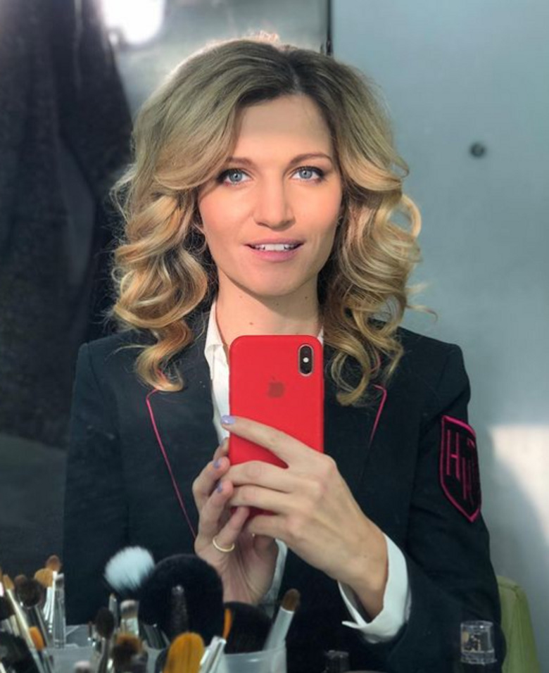 Женя Малахова