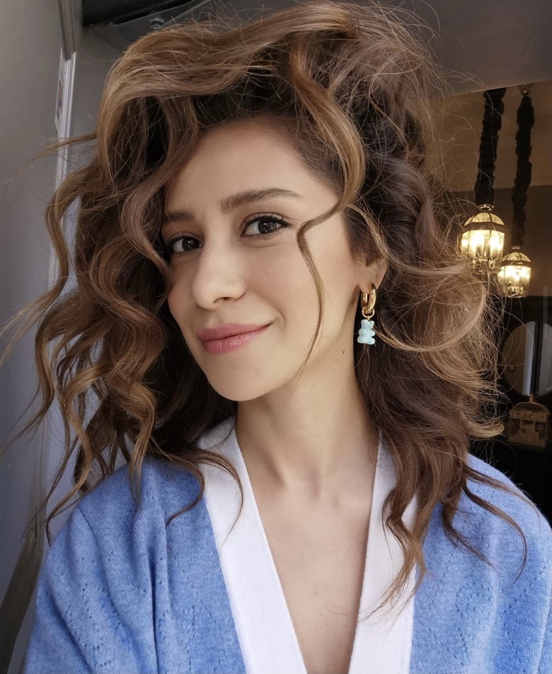 Равшана Куркова