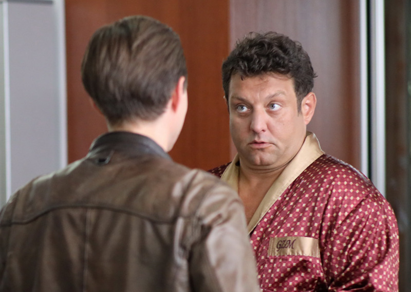 «Смех и юмор – это самое главное, что есть у людей. Если это отнять и жить серьезно, то можно сойти с ума, глядя на происходящее»