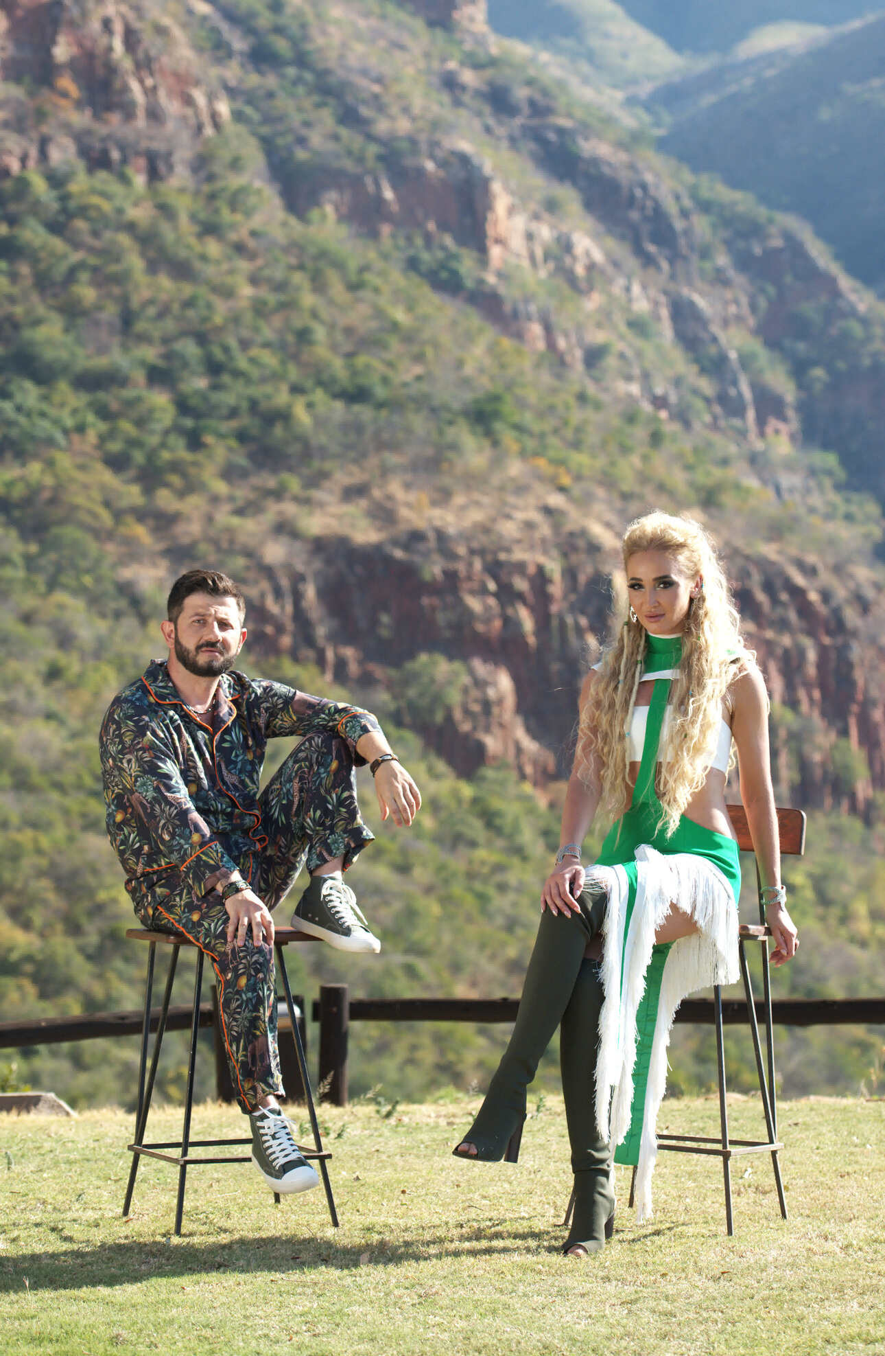 "Когда нам говорили взять с собой теплые вещи в Африку, потому что там бывает холодно, ни один человек из нашей команды не сделал этого"