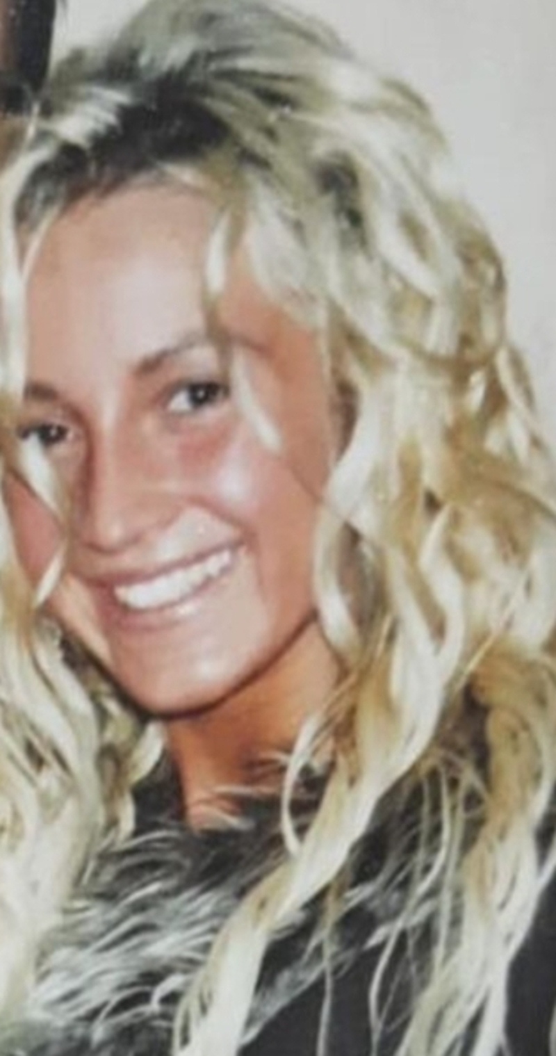 За 15 лет улыбка Ольги Бузовой почти не изменилась