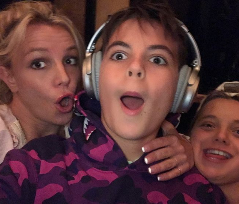 У Бритни двое детей от Кевина Федерлайна