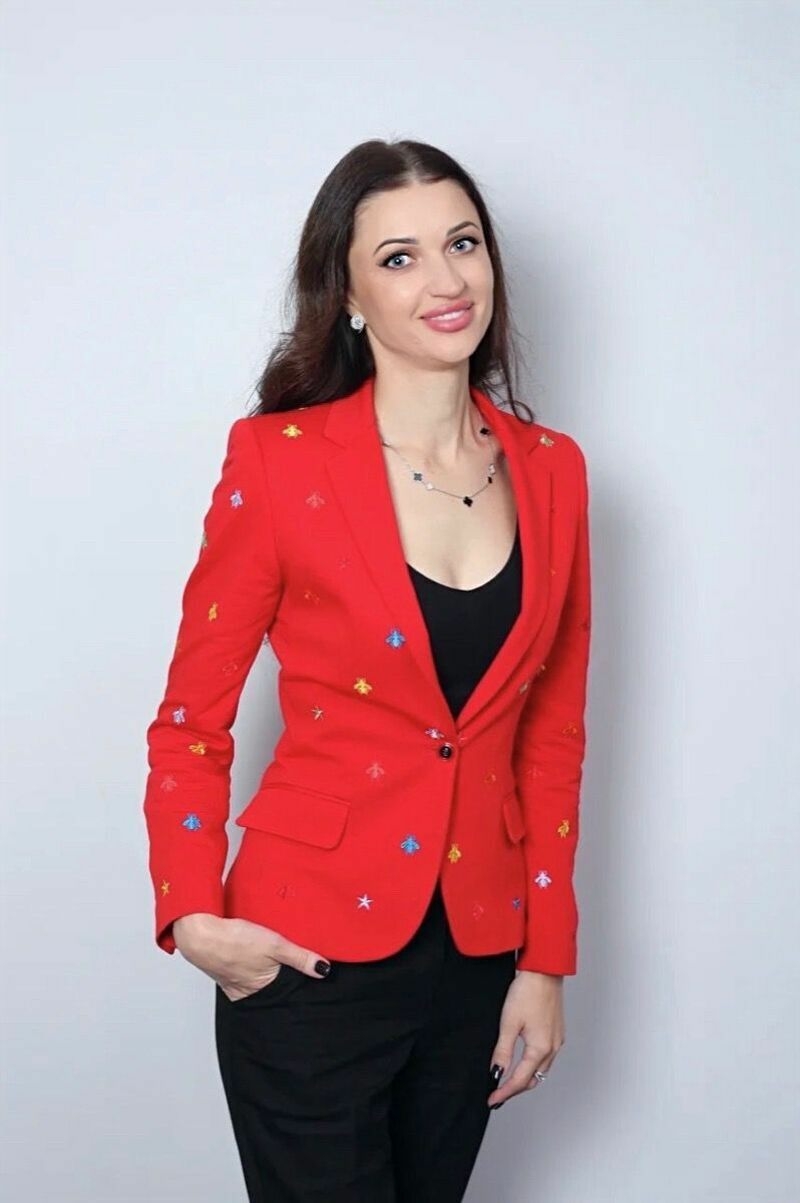 Юрист Елена Бондарева