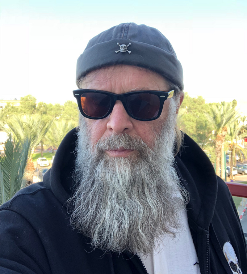 «Увлекаться можно девушками, диетами и теориями заговора, а цигун, йога и медитация - жизненная необходимость»