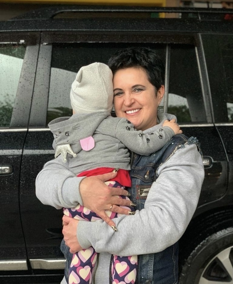 Елена Голунова с дочерью Миланой