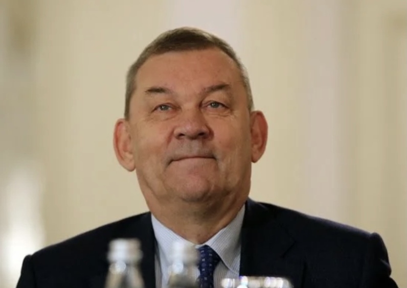 Владимир Урин