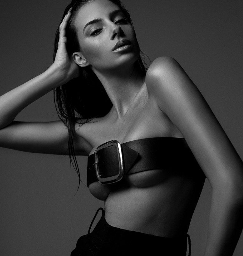 Как восстановить форму груди после родов?