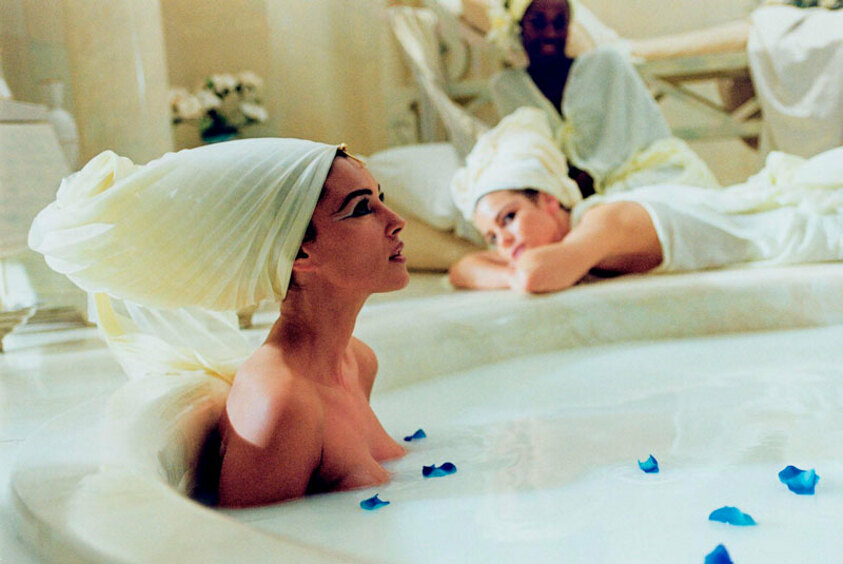 Молочная ванна Клеопатры