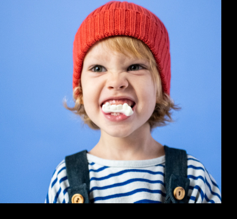 Детям лучше не давать жвачку