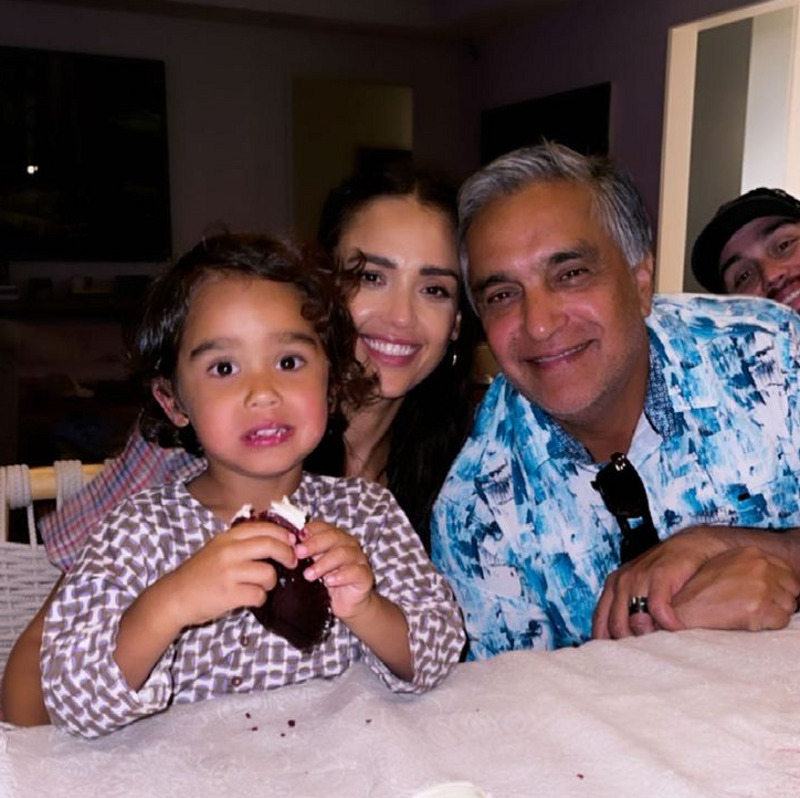 Джессика Альба