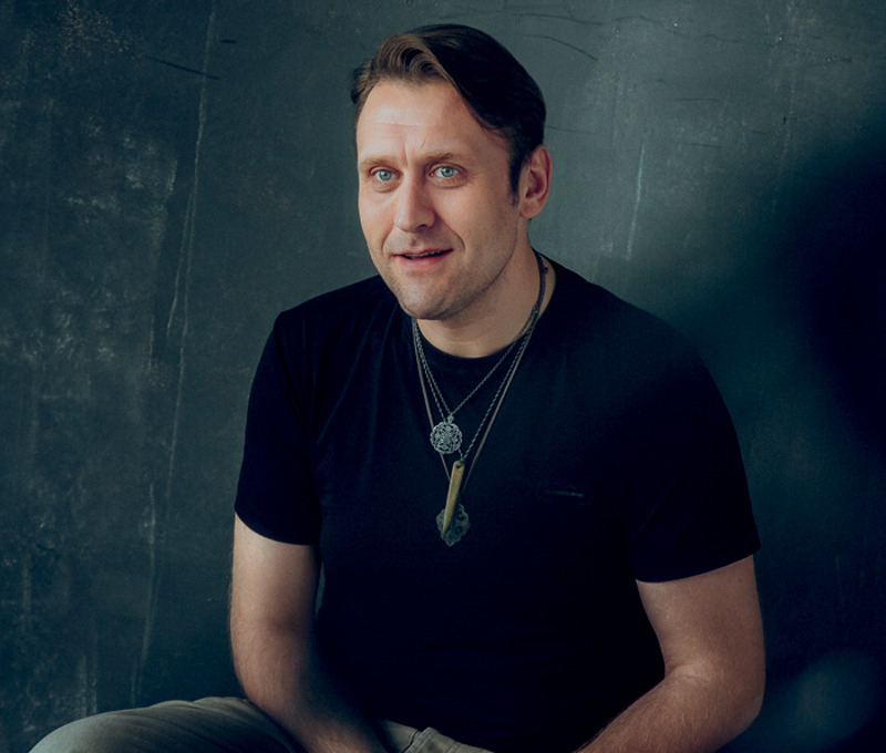 "Мне уже кажется, что я немец с перебором. Я практичный, люблю строить, люблю взваливать на себя проблемы и решать их"