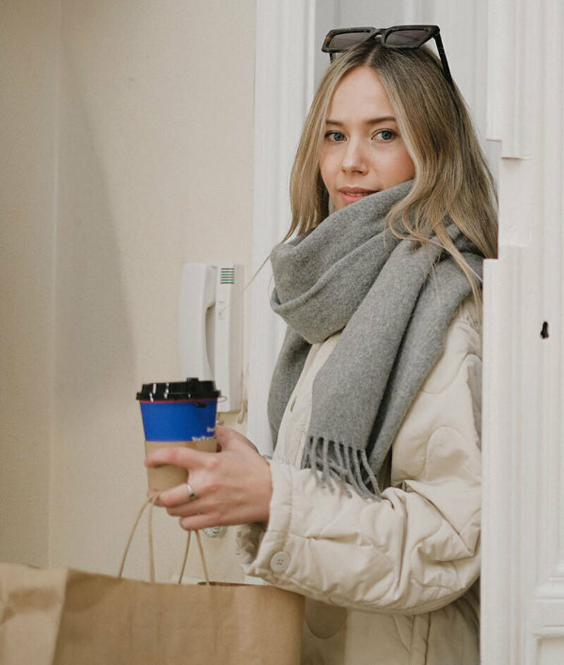 Гладкий шарф - это классический вариант