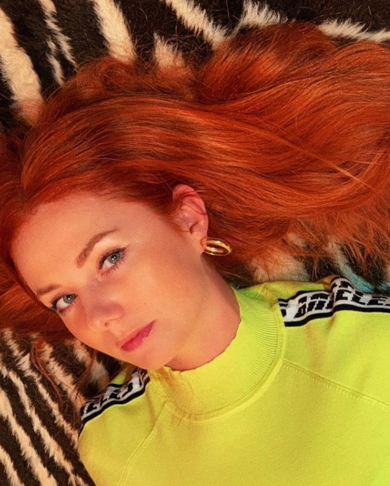 Лена Катина