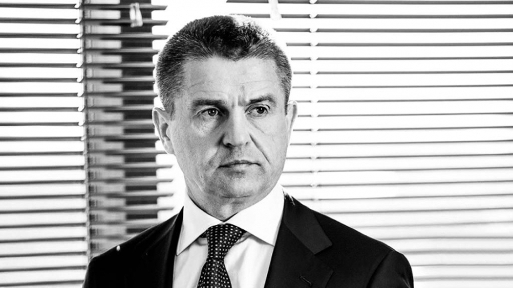 Владимир Маркин