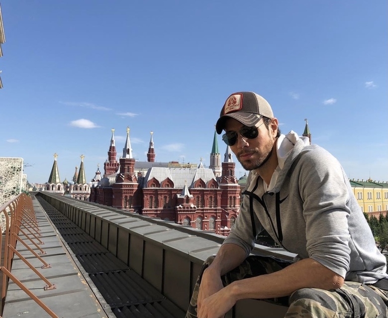 Энрике Иглесиас