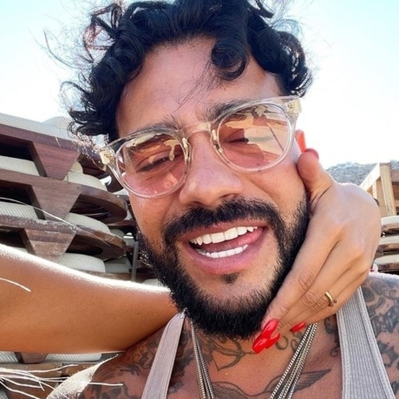 Подписчики Тимати вычислили незнакомку