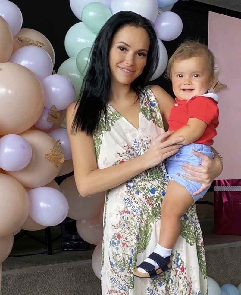 Татьяна Шелл и Адам