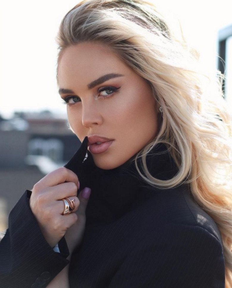 Мария Погребняк