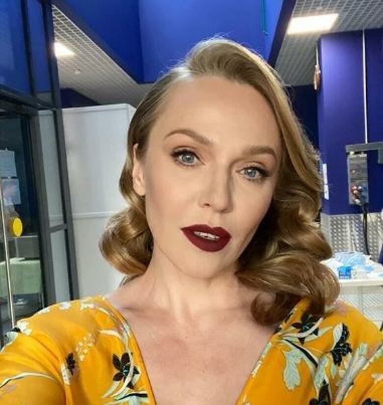 Альбина Джанабаева