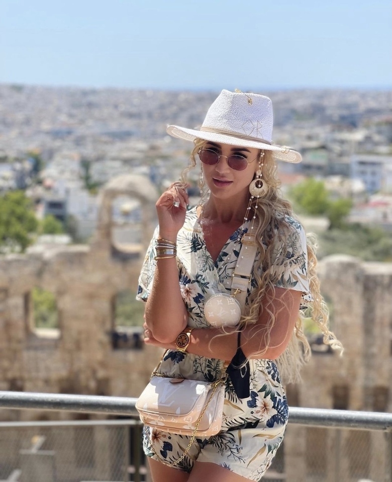 Ольга Бузова