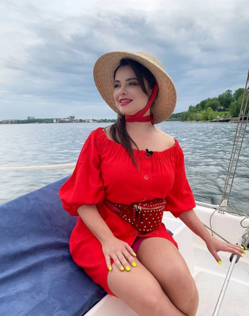 Наташа Королева