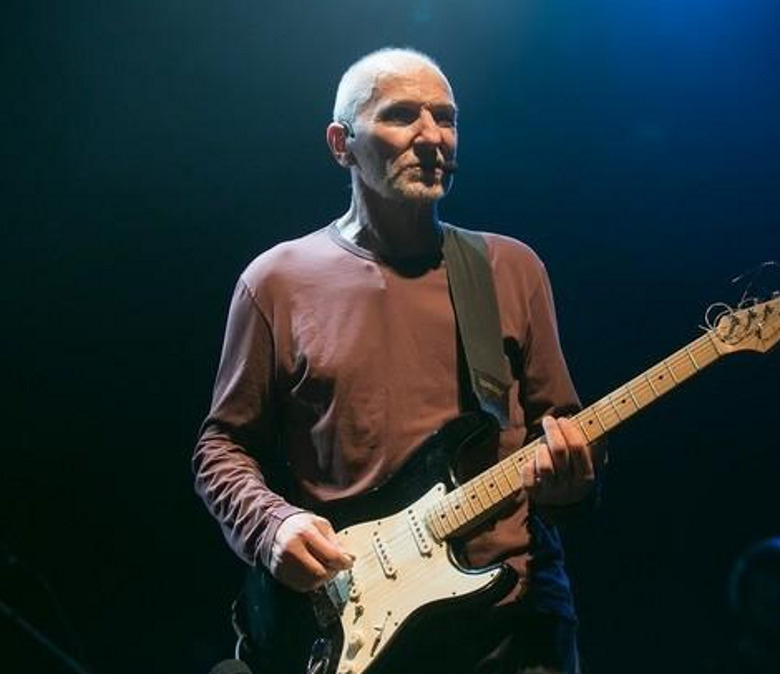 Петр Мамонов