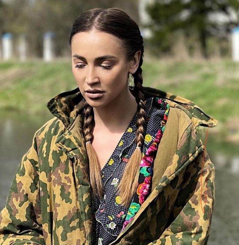 Ольга Бузова